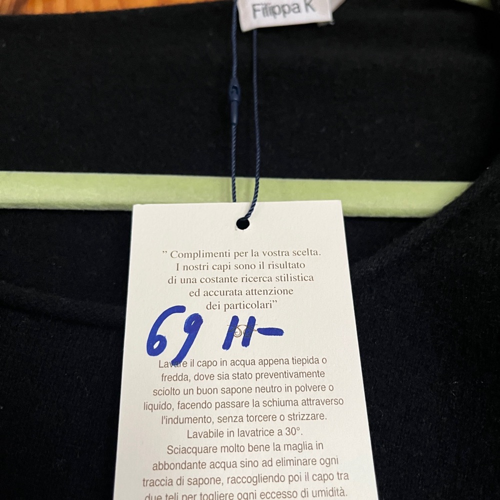 Classic Black Crew Neck Sweater - Picture 3 of 4